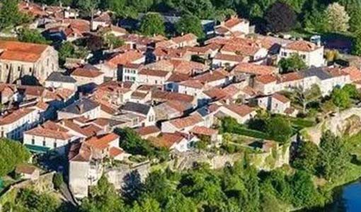 佛山回乡建别墅为什么一定要选专业乡墅公司